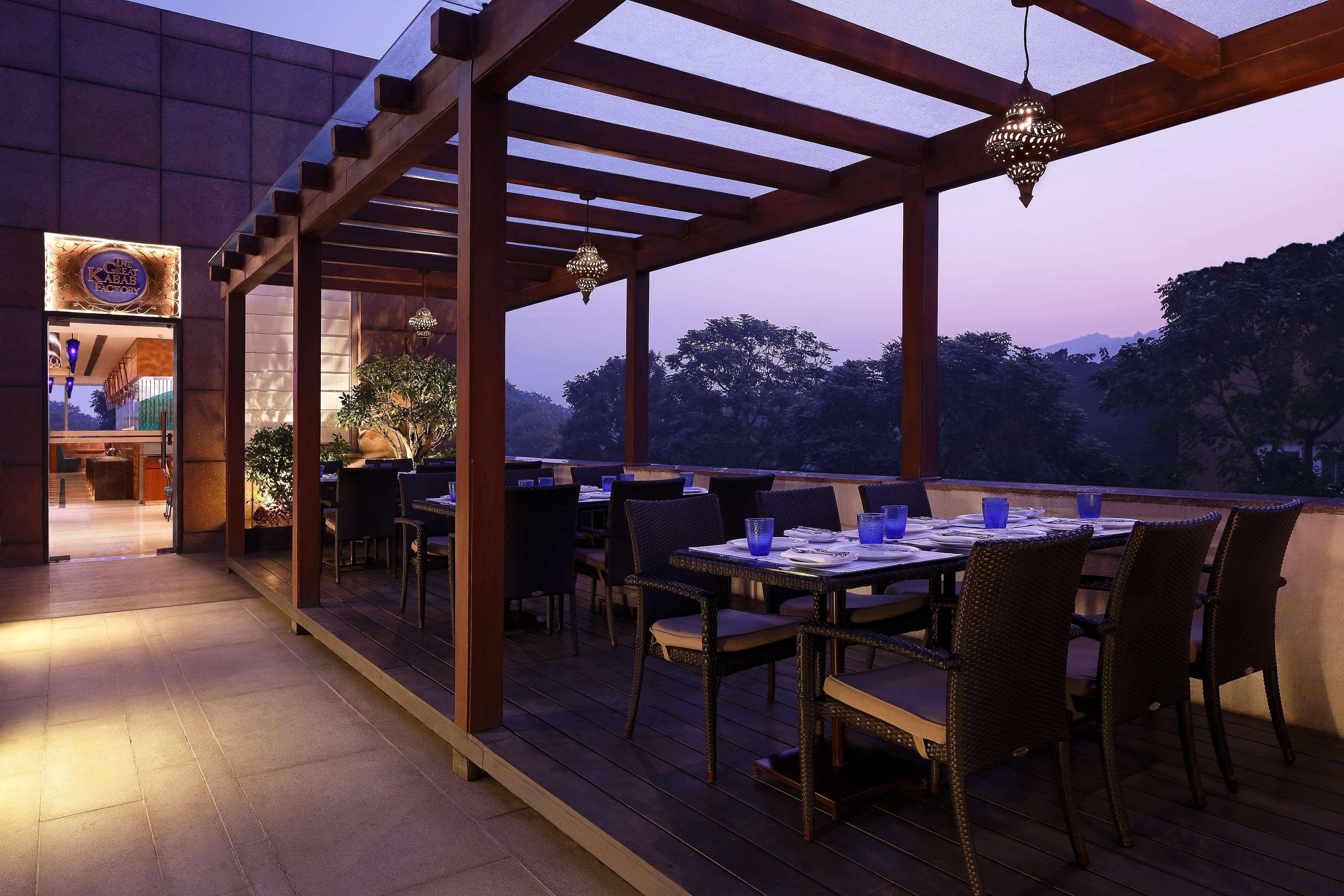 Radisson Blu Hotel Guwahati Zewnętrze zdjęcie The Park, New Delhi