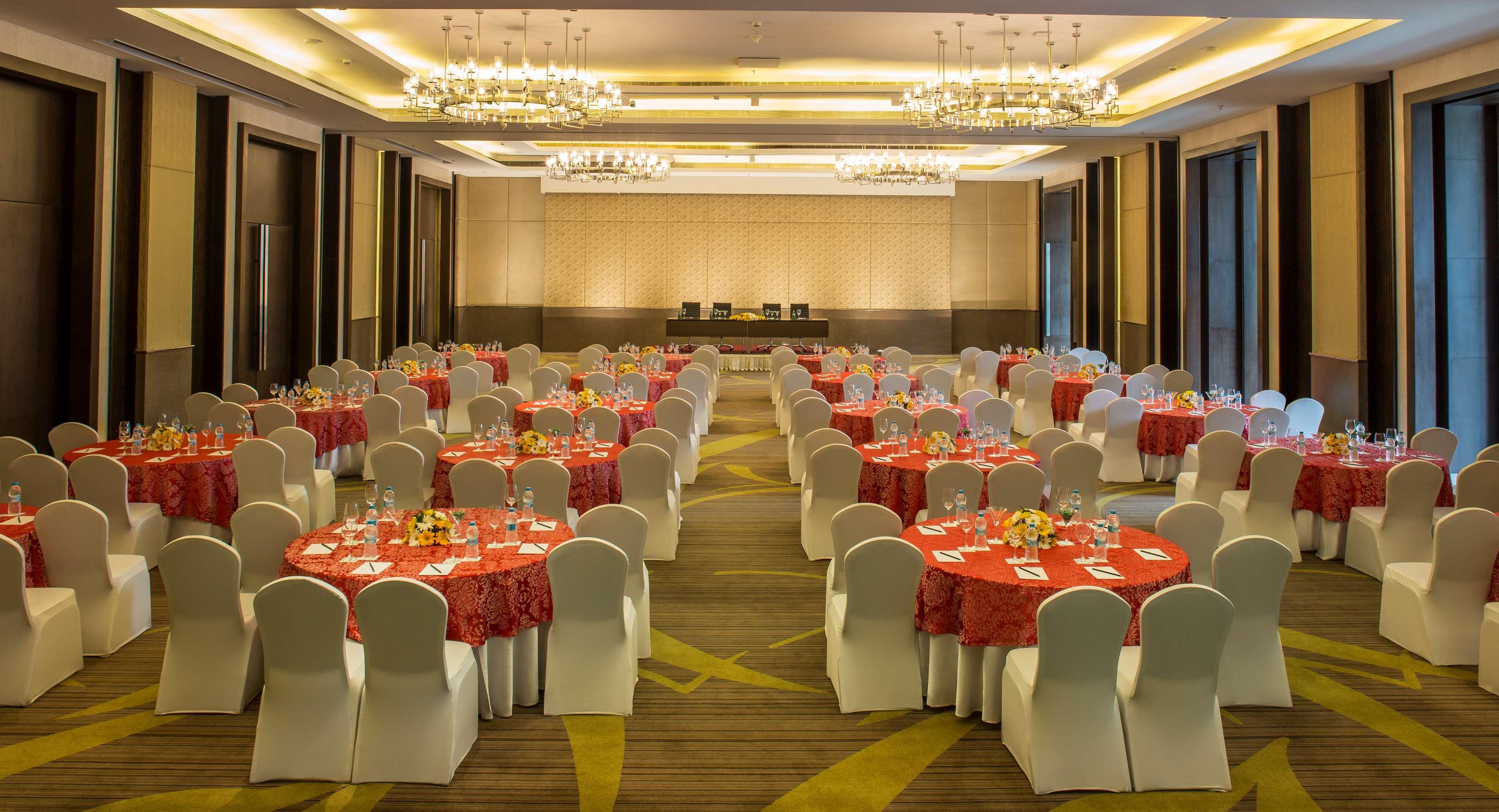 Radisson Blu Hotel Guwahati Zewnętrze zdjęcie The Grand Ballroom